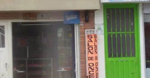 TIENDA DE BARRIO CALLE 176 CON 52 TIENDA DE BARRIO CALLE 176 CON 52